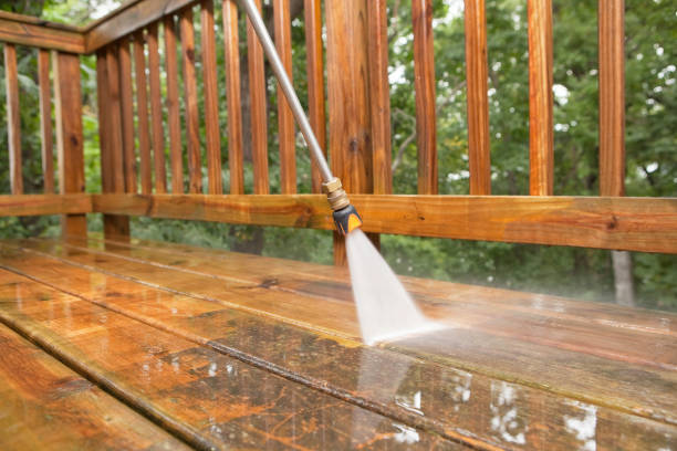 Best Residential Pressure Washing Services  in East Cleveland, OH